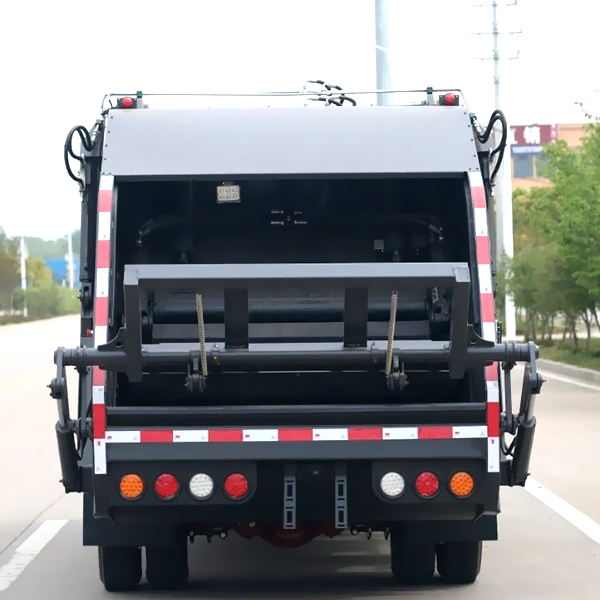 Dongfeng Duolika D6 Compression Garbage Truck