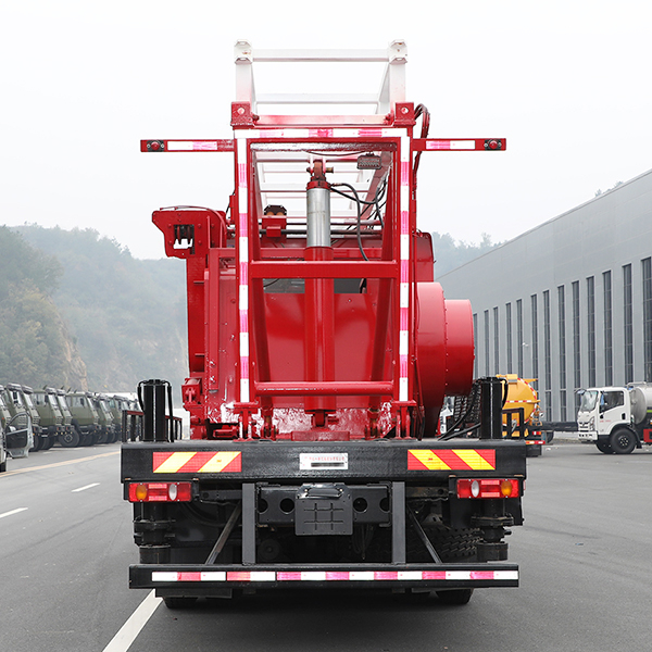 Dongfeng D3V Oilfield Truck