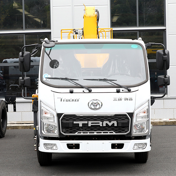 TRI RING High-altitude Operation Truck