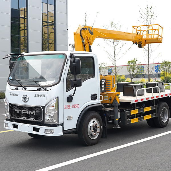 TRI RING High-altitude Operation Truck
