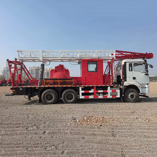 Shacman 6X4 Oil Production Vehicle