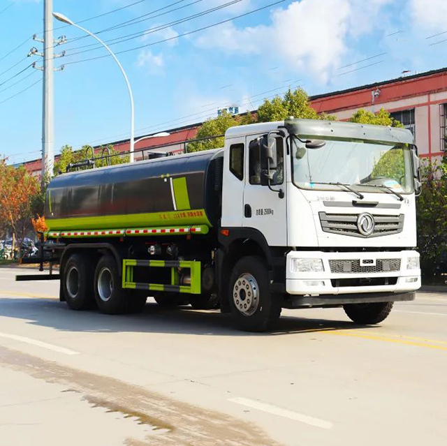 Dongfeng Huashen T5 15-18Ton 6X4 Water Truck 