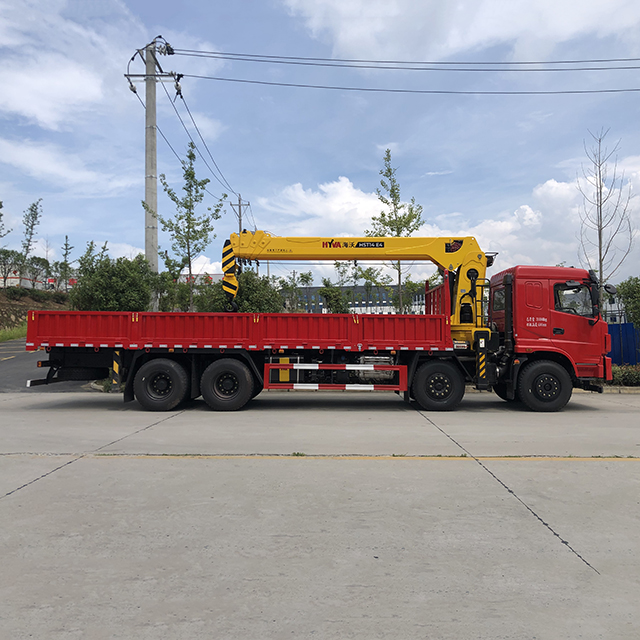 HYVA HST14 E4 Telescopic Crane with Tri-ring 8x4 Chassis