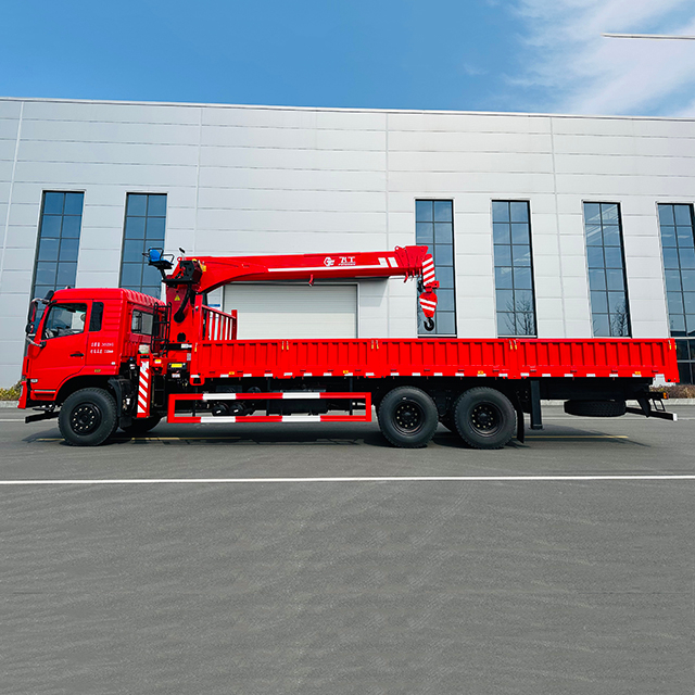 Xinfeigong SQS200-4 Sany Truck-Mounted Crane with Tri-ring Haolong 6X4 Chassis