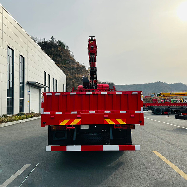 Sany Palfinger SPS20000 Sany Truck-Mounted Crane with Shacman 4X2 Chassis