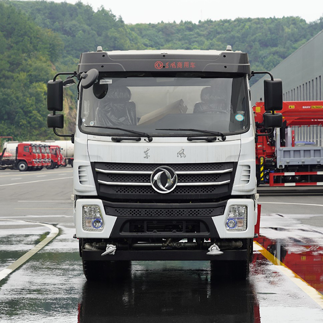 Dongfeng DFCV 8-10Ton 4X2 Greening Water Truck