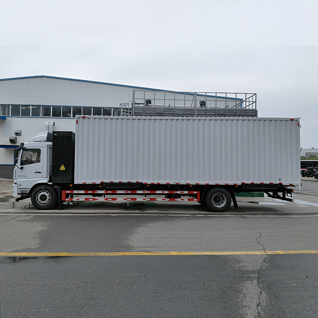 Dongfeng 4x2 Pure Electric 9.6-Meter Medium-Duty Truck