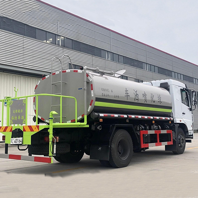 Dongfeng Huashen F5 chassis 11-13Ton 4X2 Water Truck 