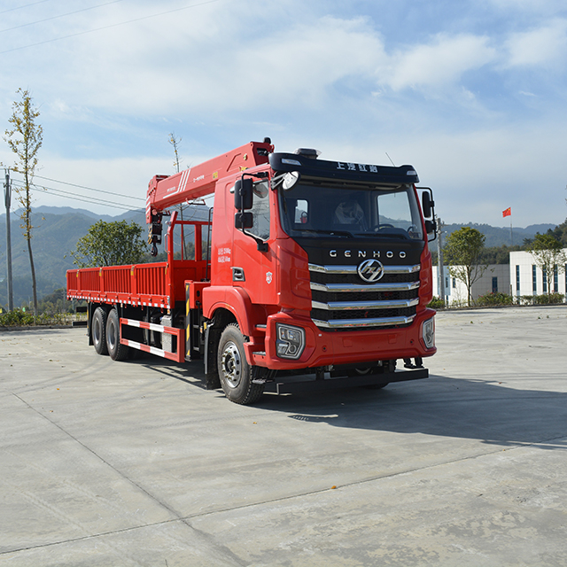 Sany Palfinger SPS30000 Sany Truck-Mounted Crane with SAIC Genhoo 6X4 Chassis