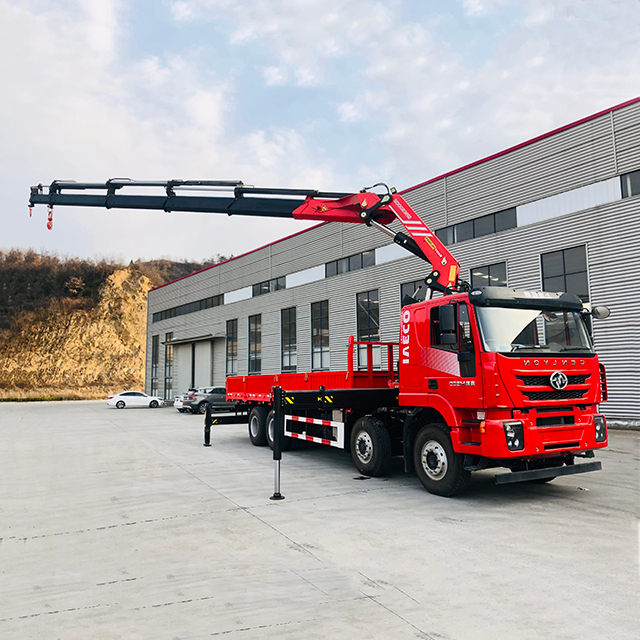 Sany Palfinger Knuckleboom Crane SPK50002 Sany Truck-Mounted Crane with SAICMOTOR Genlyon 8X4 Chassis