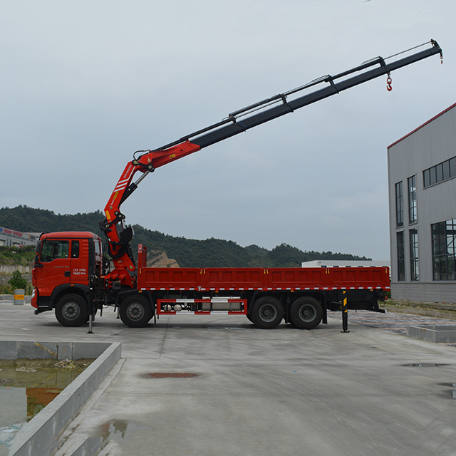Sany Palfinger Knuckleboom Crane SPK50002 Sany Truck-Mounted Crane with Howo 8X4 Chassis