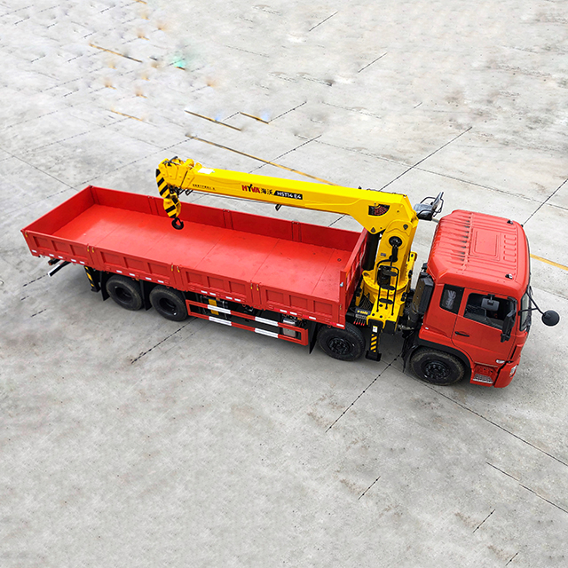 HYVA HST14 E4 Telescopic Crane with Dongfeng 6X4 Chassis