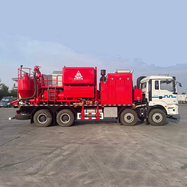 Shacman M3000 8x4 Cementing Unit Truck