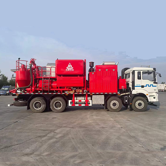 Shacman M3000 8x4 Cementing Unit Truck