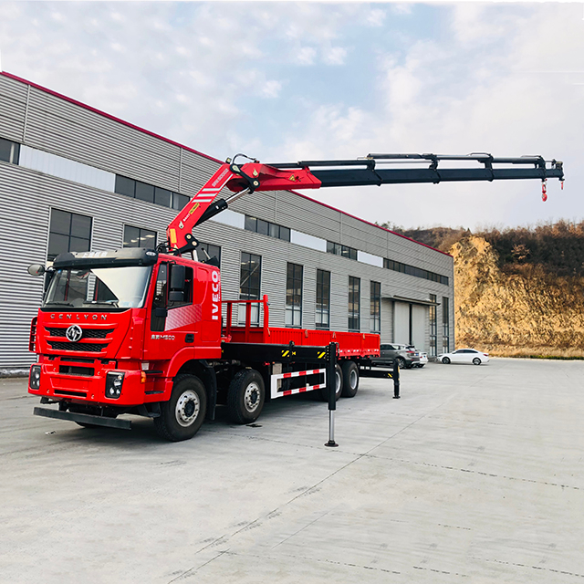 Sany Palfinger Knuckleboom Crane SPK50002 Sany Truck-Mounted Crane with SAICMOTOR Genlyon 8X4 Chassis