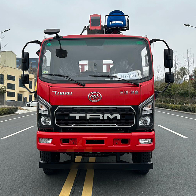 Xinfeigong SQS200-5 Sany Truck-Mounted Crane with Tri-ring Trucker 4X2 Chassis