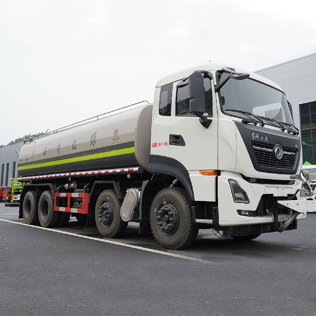 Dongfeng Tianlong 20-25Ton 8X4 Acetone Spraying Truck