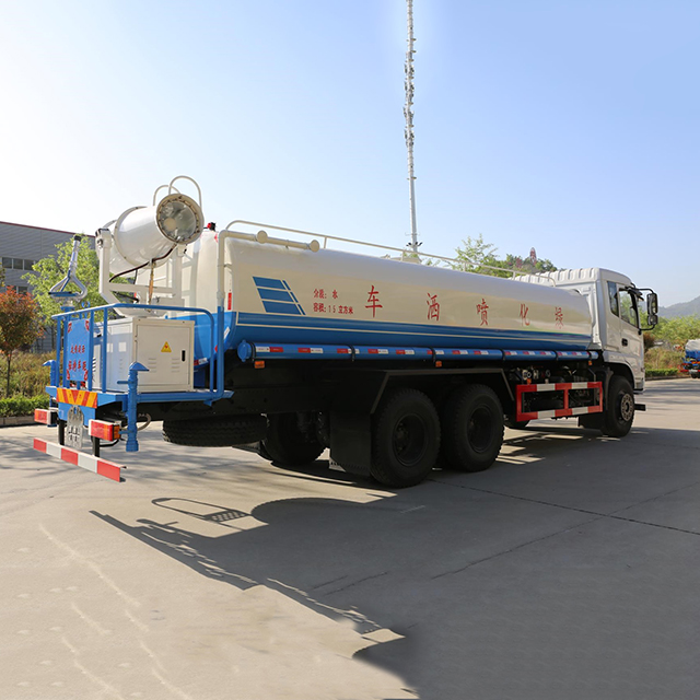 Dongfeng Huashen 20Ton 6X4 Spraying Water Truck
