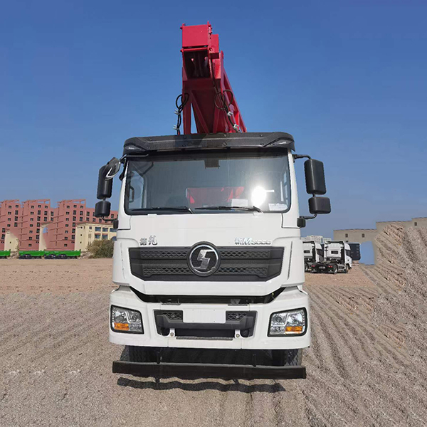 Shacman 6X4 Oil Production Vehicle