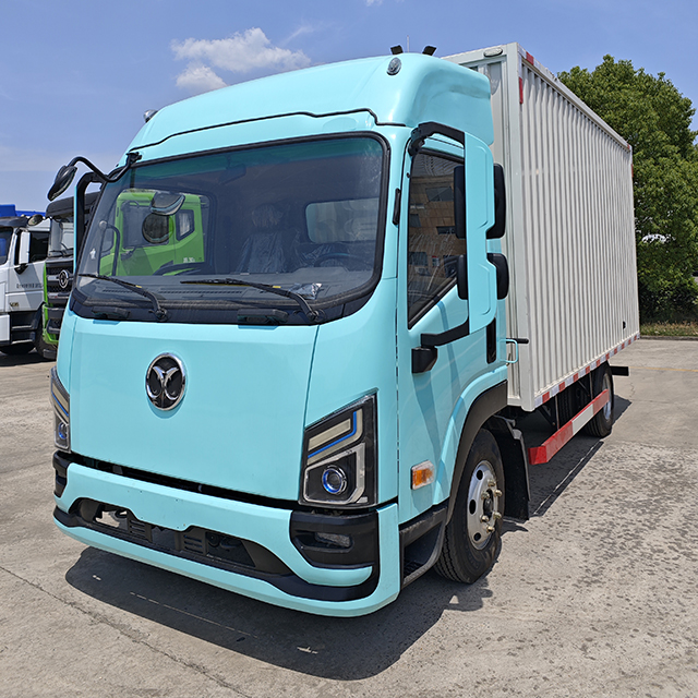 Dongfeng 4x2 Pure Electric Light-Duty Cargo Truck