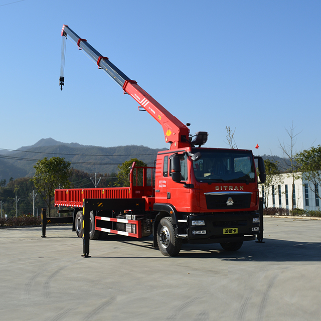 Sany Palfinger SPS30000 Sany Truck-Mounted Crane with SINOTRUK SITRAK 6X4 Chassis