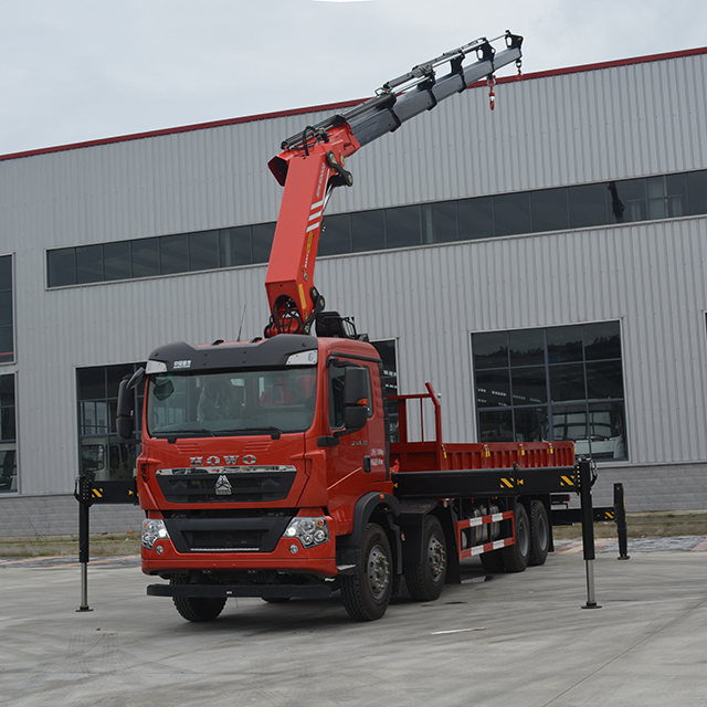 Sany Palfinger Knuckleboom Crane SPK50002 Sany Truck-Mounted Crane with Howo 8X4 Chassis