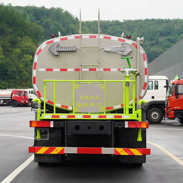 Dongfeng Tianjin 21Ton 6X4 Spraying Water Truck
