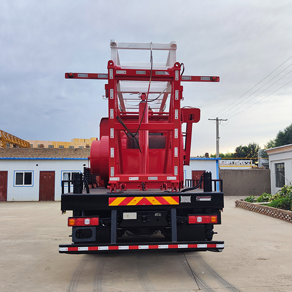 Shacman M3000 6X4 Oilfield Specialized Oil Extraction Truck