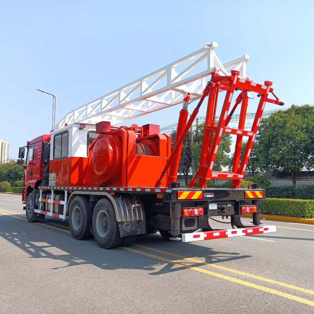 Shacman 6X4 Oilfield Specialized Oil Extraction Truck