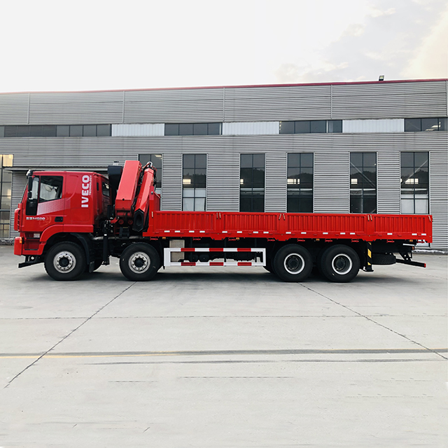 Sany Palfinger Knuckleboom Crane SPK50002 Sany Truck-Mounted Crane with SAICMOTOR Genlyon 8X4 Chassis