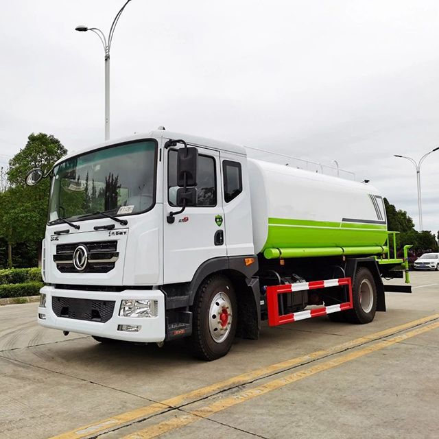 Dongfeng D9 chassis 12-15Ton 4X2 Water Truck 