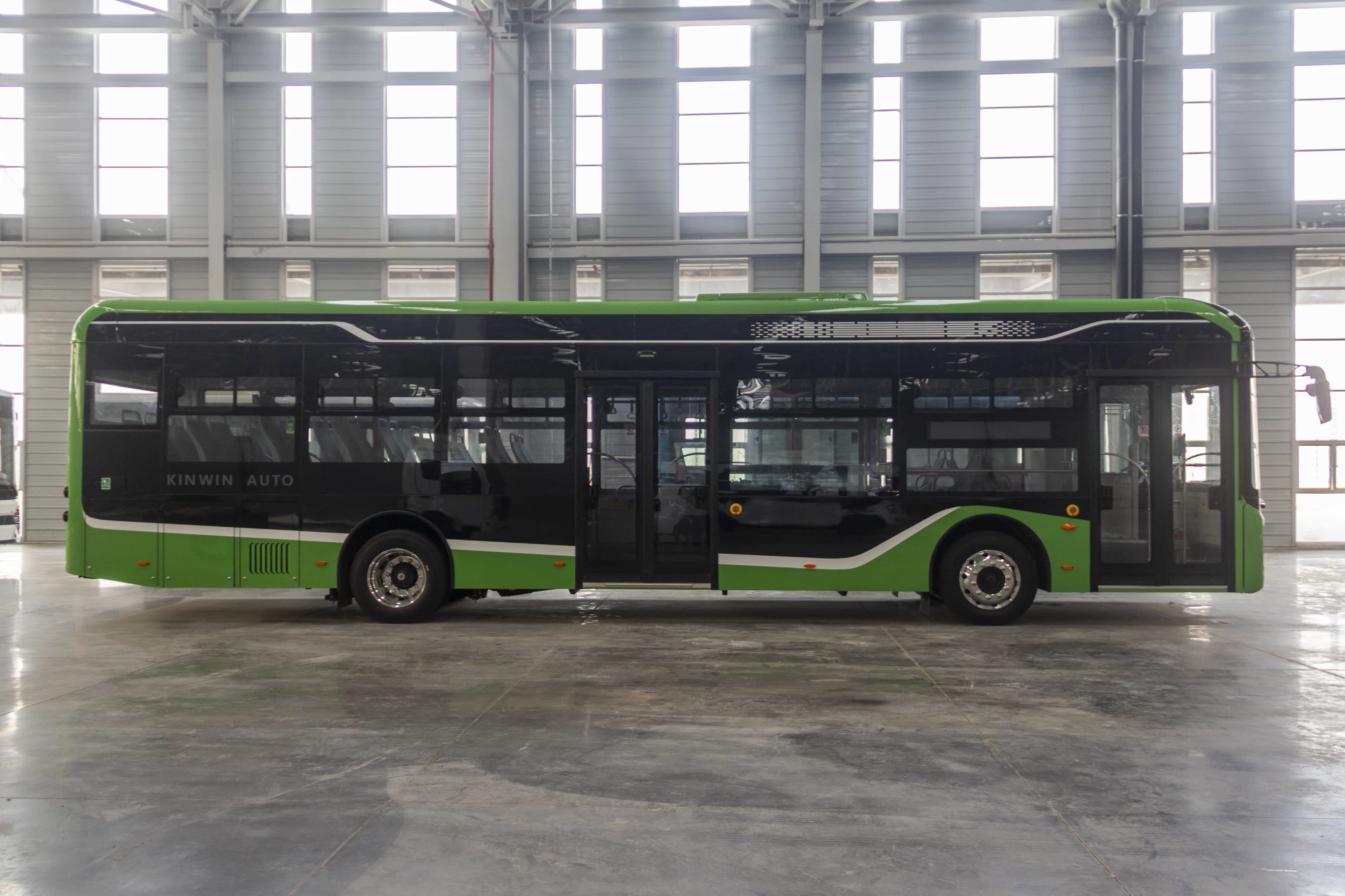 12-meter battery electric bus with a capacity of 80 passengers