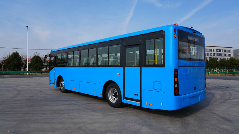 12-meter 80-seater battery electric bus