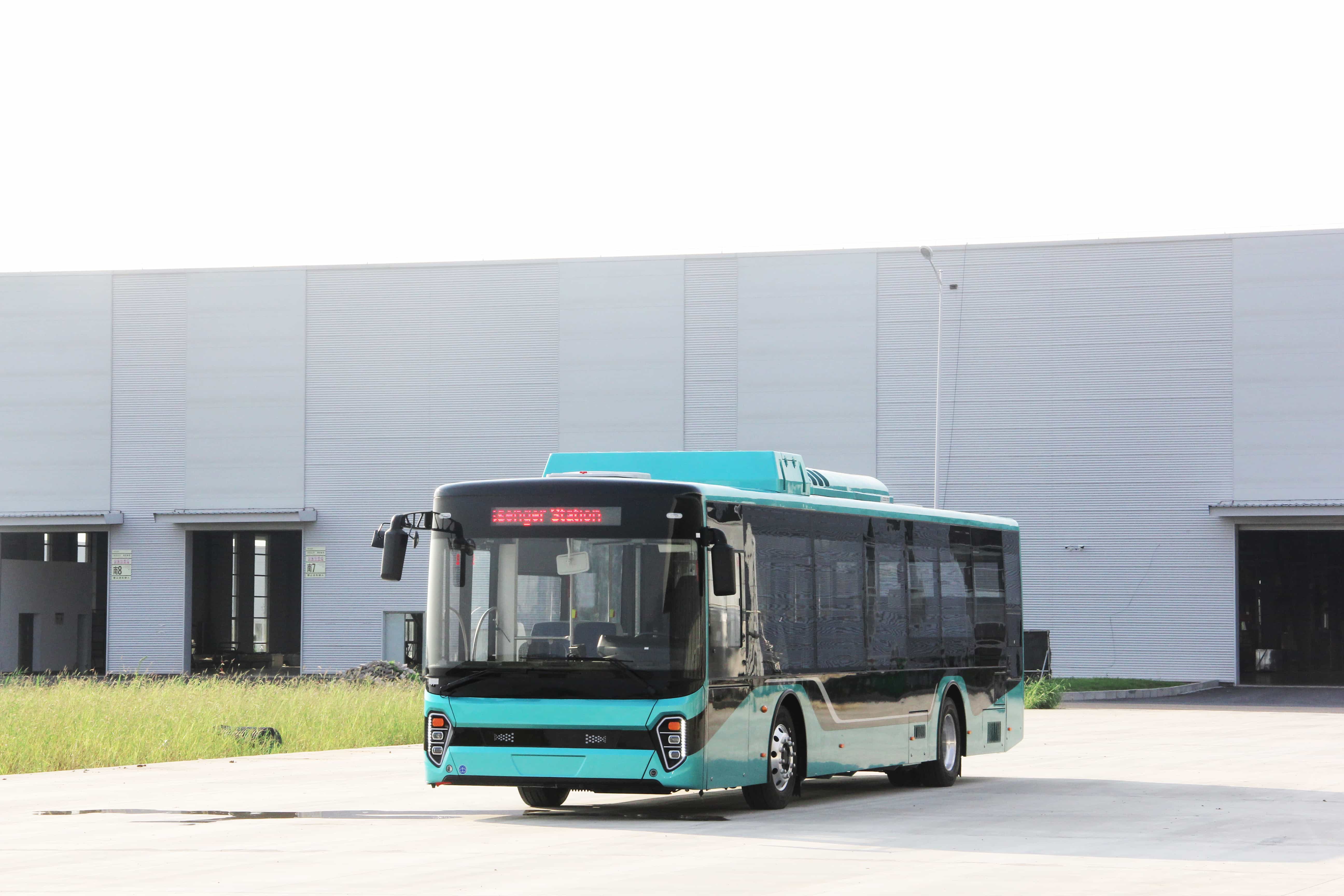 12-meter battery electric bus with a capacity of 80 passengers
